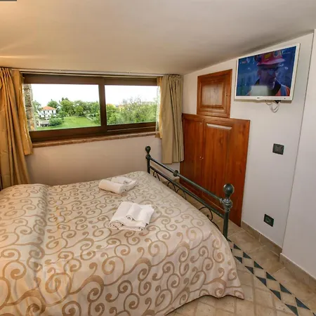 Peaceful In With Bubble Bath מונטפיאסקונה