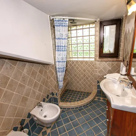 Peaceful In With Bubble Bath וילה